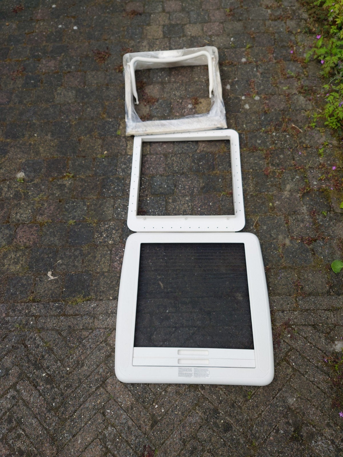 Dakluik Hobby 495UL - 55x52 cm (buitenmaat), Caravans en Kamperen, Caravan accessoires, Ophalen of Verzenden, Gebruikt