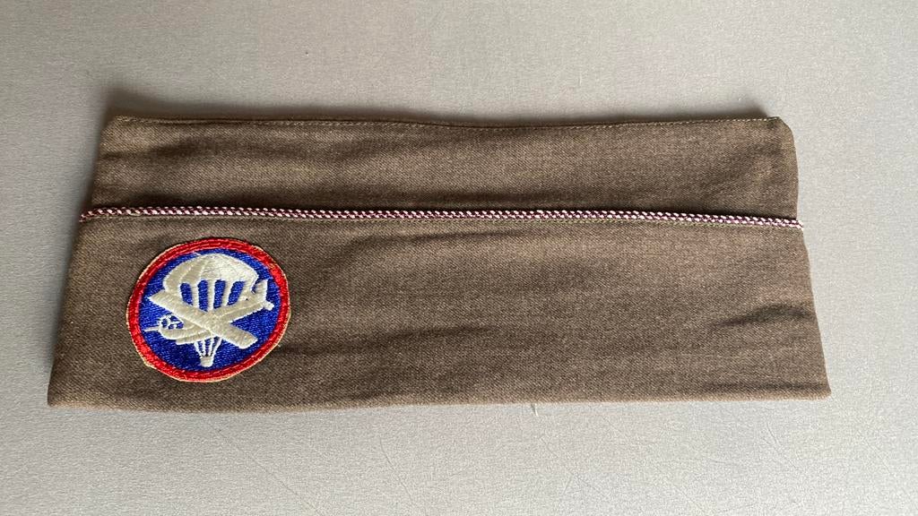 US Airborne garrison cap, Verzamelen, Ophalen of Verzenden, Amerika, Helm of Baret