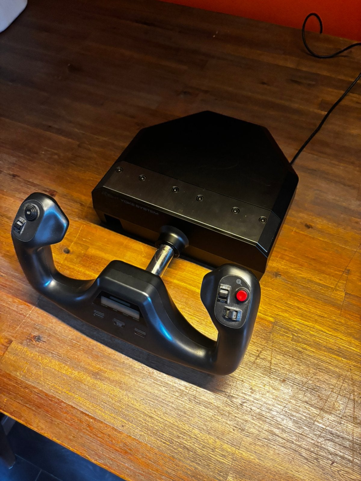 LogitechFlight Yoke, Gebruikt, Verzenden, 1 speler, Vanaf 3 jaar