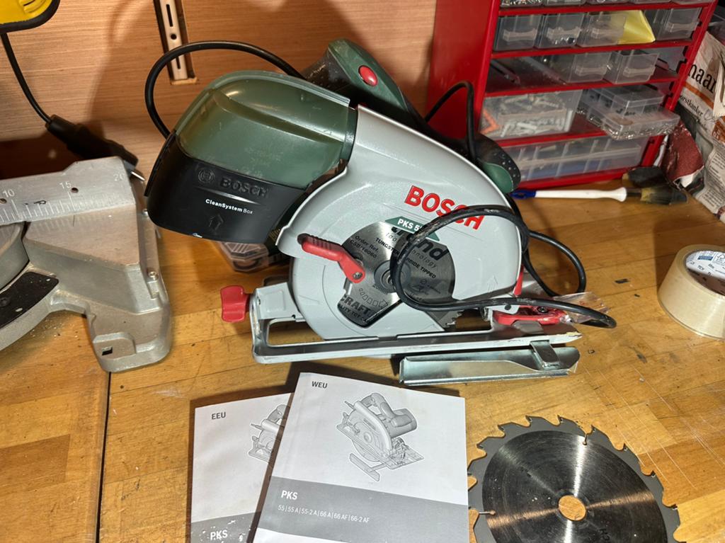 Bosch cirkelzaag, Ophalen, Gebruikt, Cirkelzaag, 30 tot 70 mm