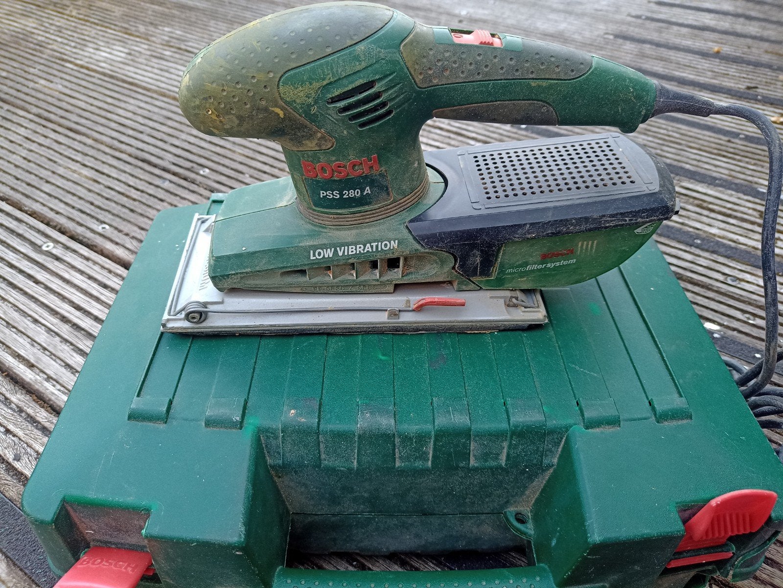 Bosch PSS 280 A vlakschuurmachine - Gebruikt, Ophalen of Verzenden, Gebruikt, Minder dan 600 watt, Vlakschuurmachine