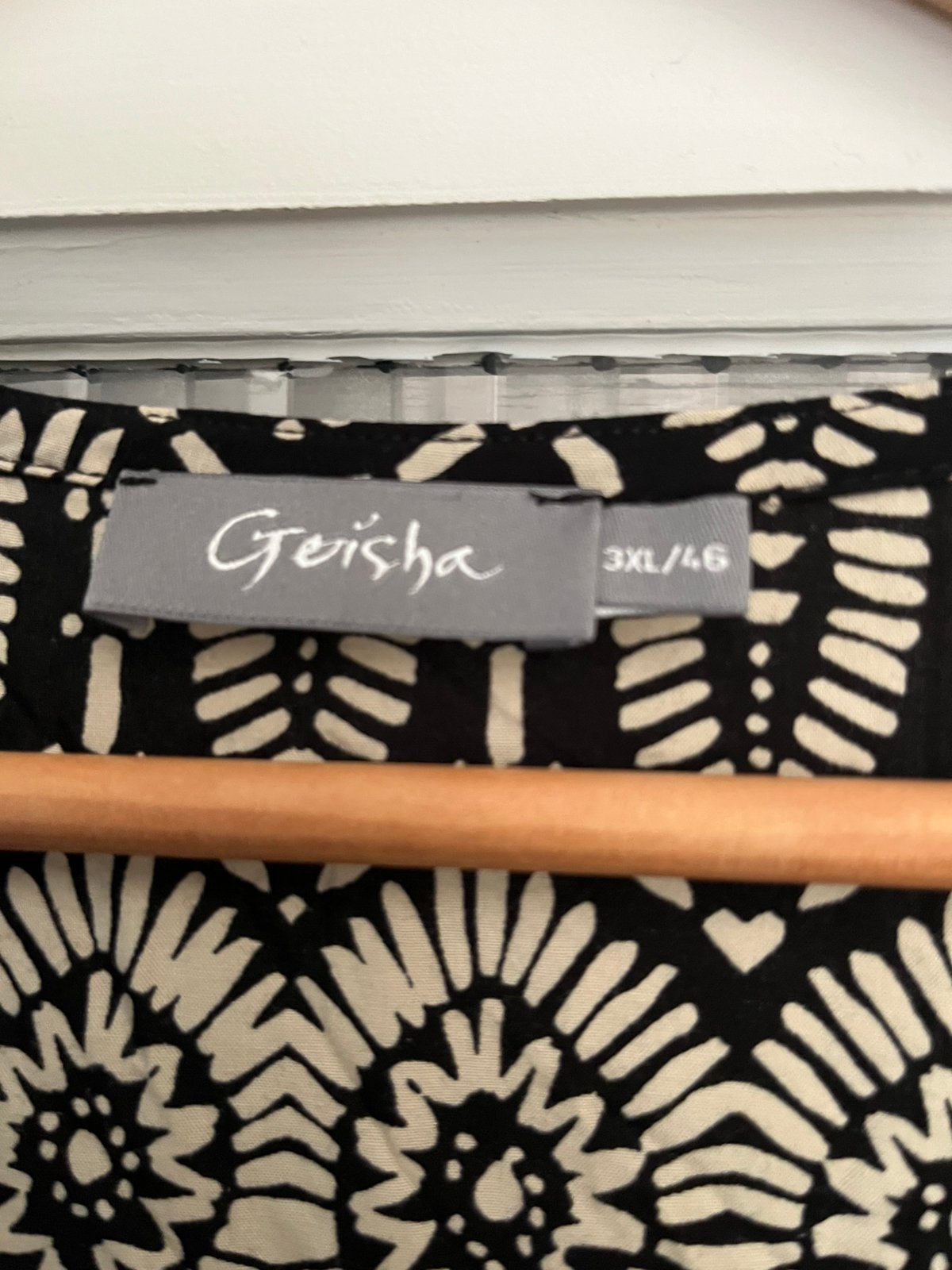 Geisha jurk xxxl /46, Kleding | Dames, Jurken, Ophalen of Verzenden, Zo goed als nieuw, Maat 46/48 (XL) of groter, Onder de knie