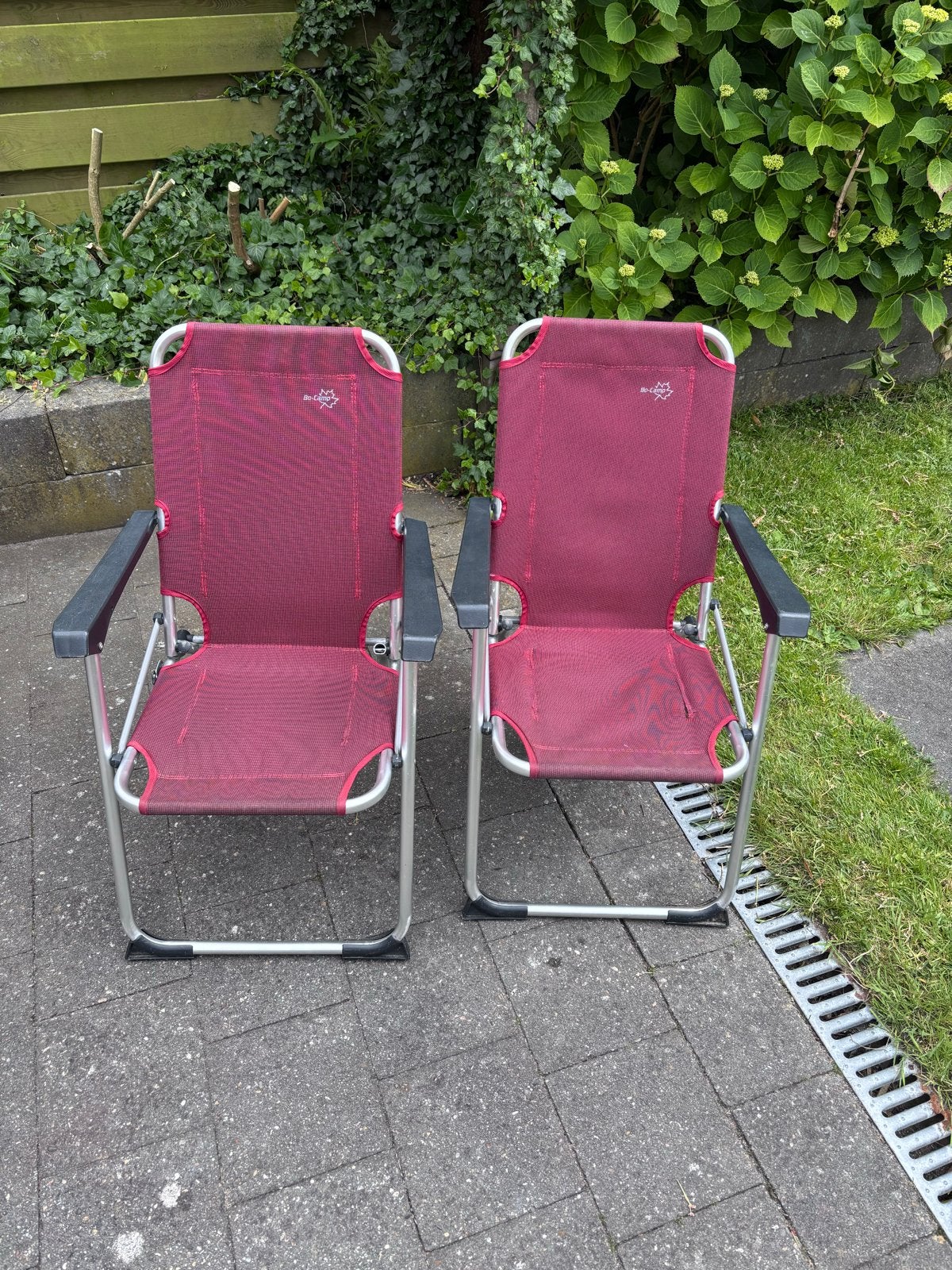 2x Bo-Camp kinder campingstoelen - Rood, Caravans en Kamperen, Kampeermeubelen, Ophalen, Gebruikt, Campingstoel