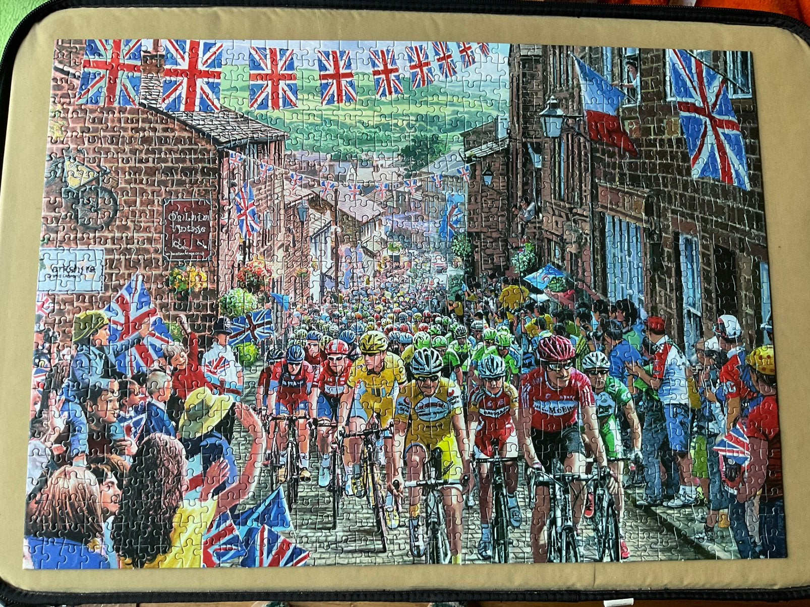 Gibsons Le Tour de Yorkshire - Steve Crisp 1000 stukjes, Ophalen of Verzenden, 500 t/m 1500 stukjes, Gebruikt, Legpuzzel