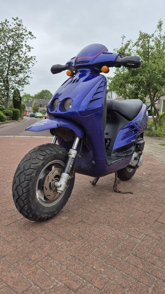 Beta Quadra 1998 50CC Minarelli, Ophalen, Gebruikt, Maximaal 45 km/u, Benzine