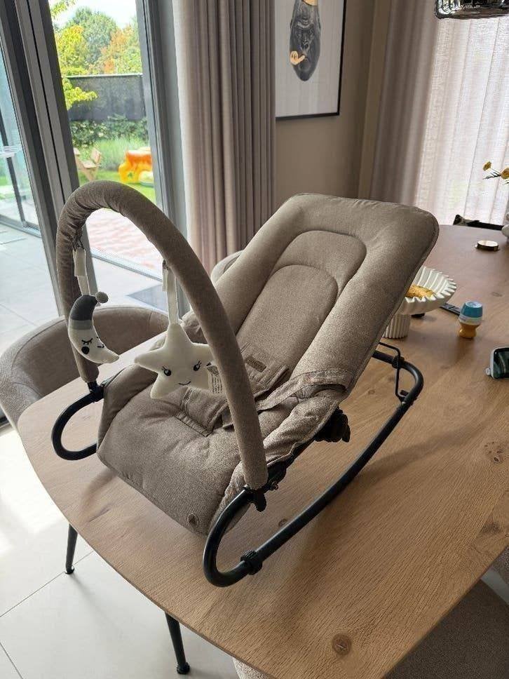 Topmark wipstoeltje in trendy beige - Zo goed als nieuw, Kinderen en Baby's, Ophalen of Verzenden, Zo goed als nieuw, Topmark