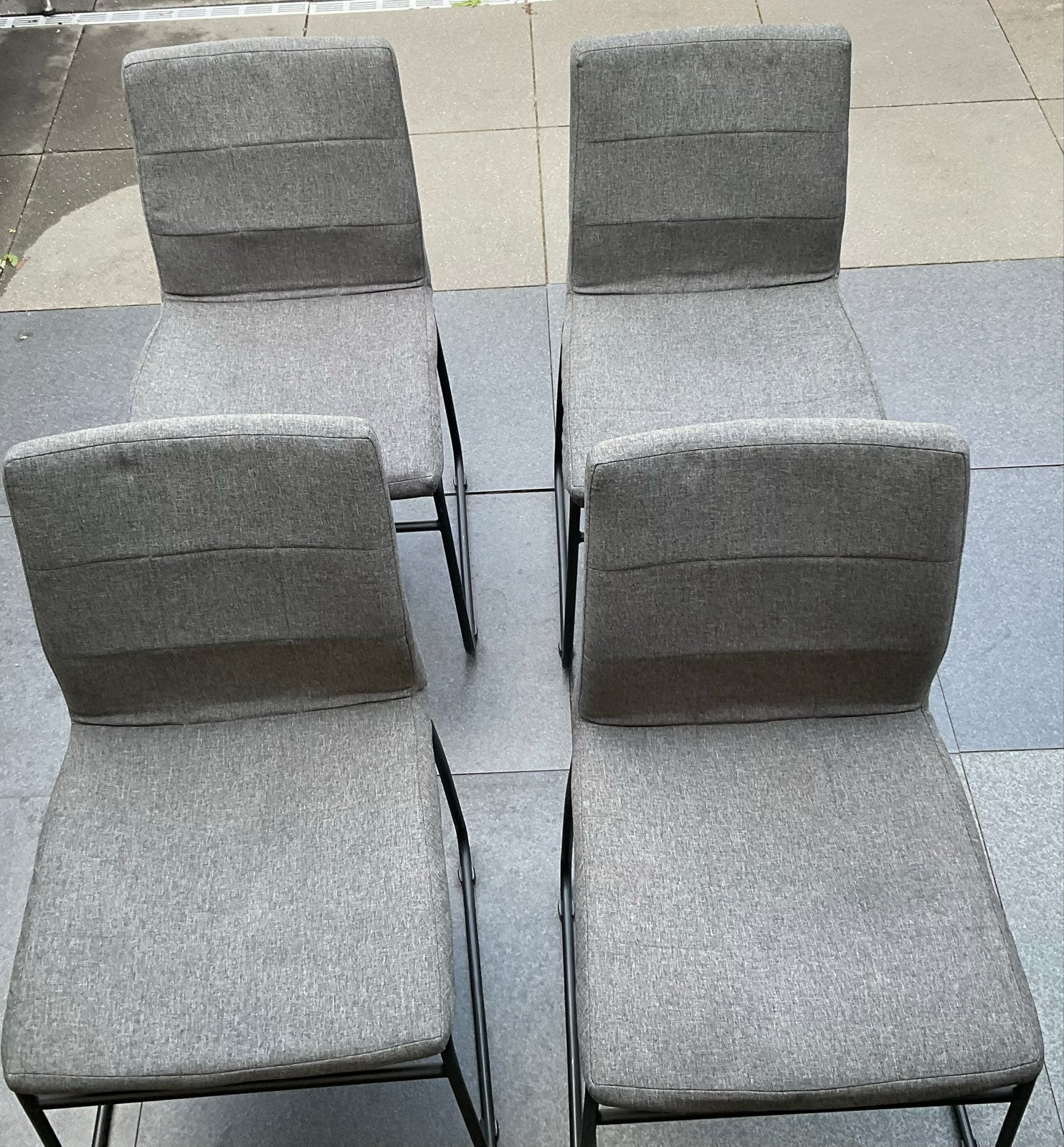 Set van 4 grijze stoffen eetkamerstoelen, Huis en Inrichting, Ophalen, Gebruikt, Vier, Stof