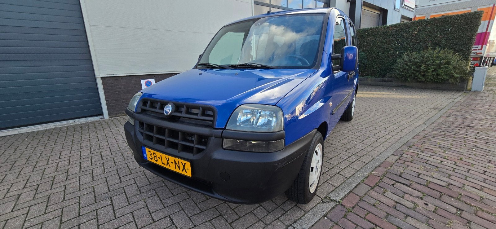 Fiat Doblo 1.6 2003 Blauw,airco,zeer lage km stand, Auto's, Voorwielaandrijving, 1596 cc, Stof, Blauw