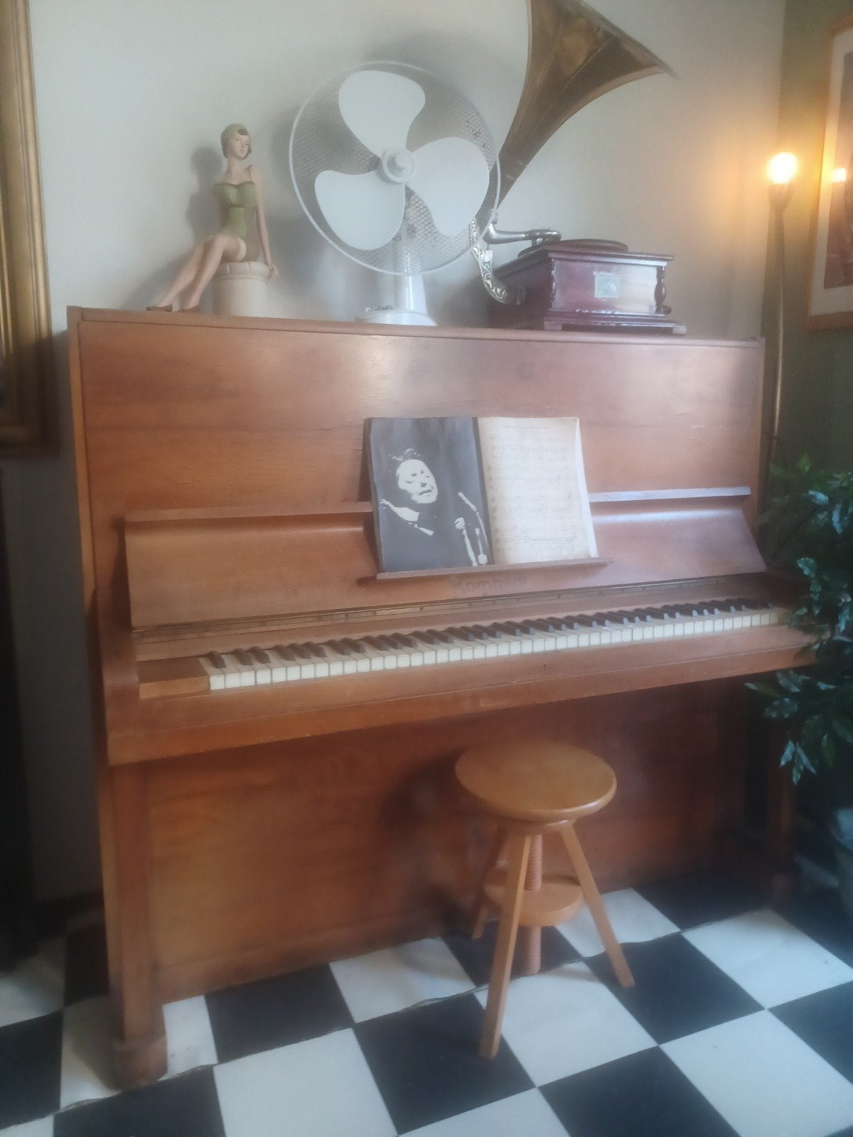 Romhild Studiepiano uit 1921 - Vintage Houten Piano, Ophalen