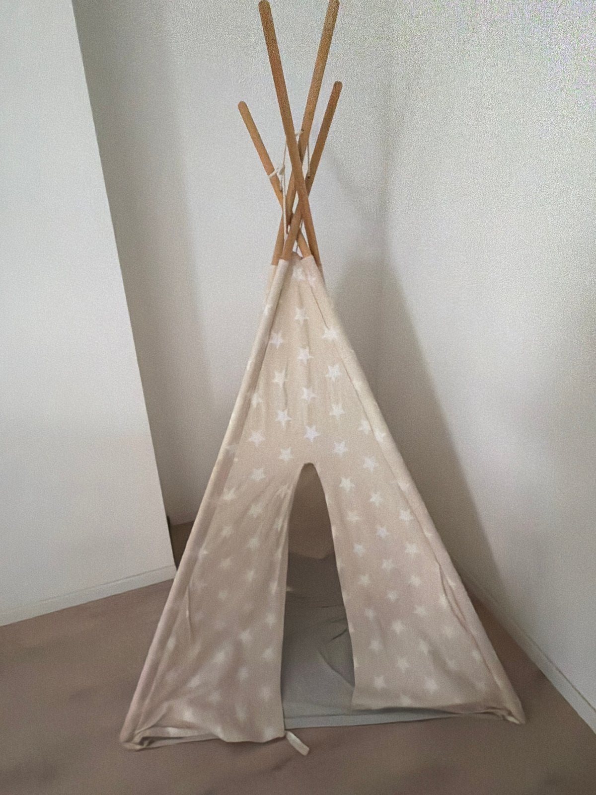 Leuke kinder tipi tent met sterrenpatroon, Ophalen, Gebruikt