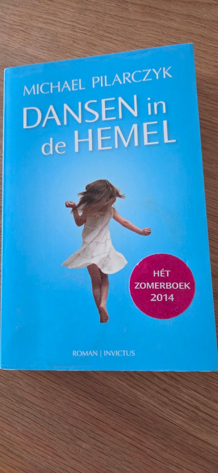 Dansen in de Hemel - Michael Pilarczyk (Roman), Boeken, Ophalen of Verzenden, Gelezen, Michael Pilarczyk, Nederland