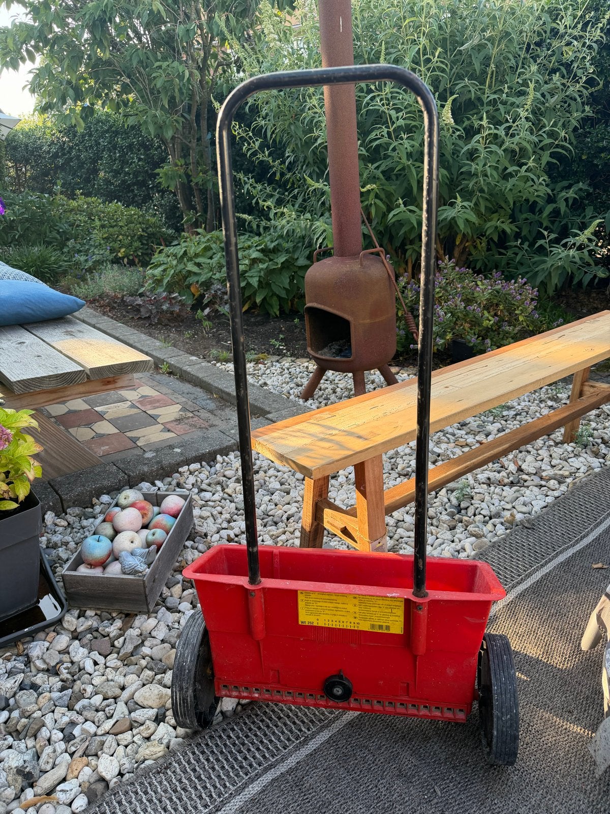 Wolf-Garten strooiwagen voor zaad of mest, Ophalen, Gebruikt