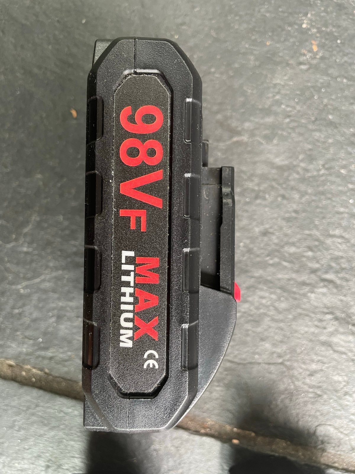 2 stuks 98VF MAX Lithium Accu en Oplader Set, Ophalen, Gebruikt, Overige typen