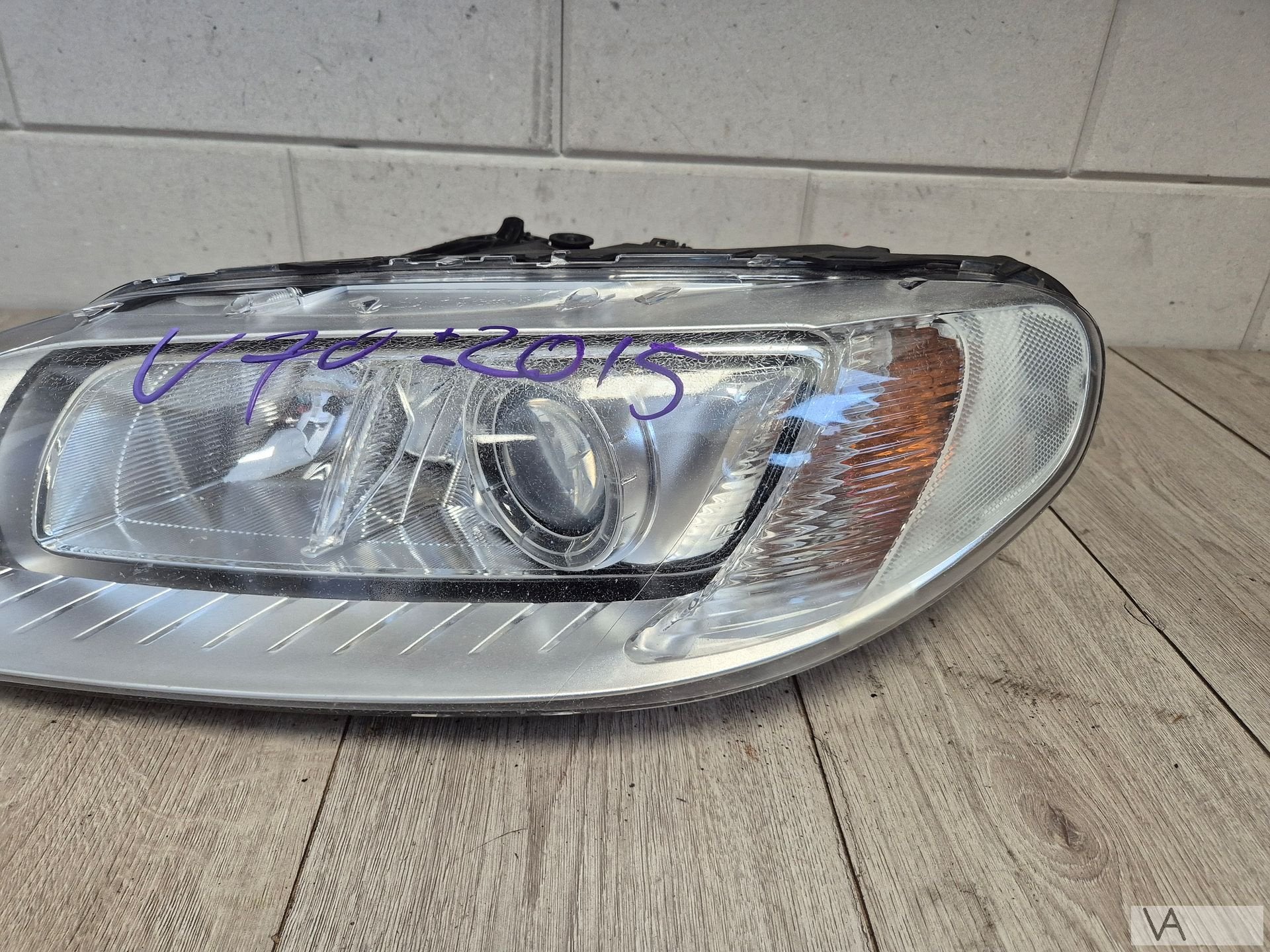 Koplamp links Volvo V70 / S80 xenon met bochtlicht 31420013, Gebruikt, -, -, Ophalen of Verzenden