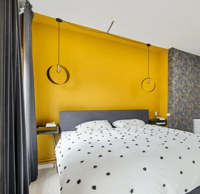 Set van 2 moderne hanglampen / bedlampen, Ophalen of Verzenden, Zo goed als nieuw, Minder dan 50 cm