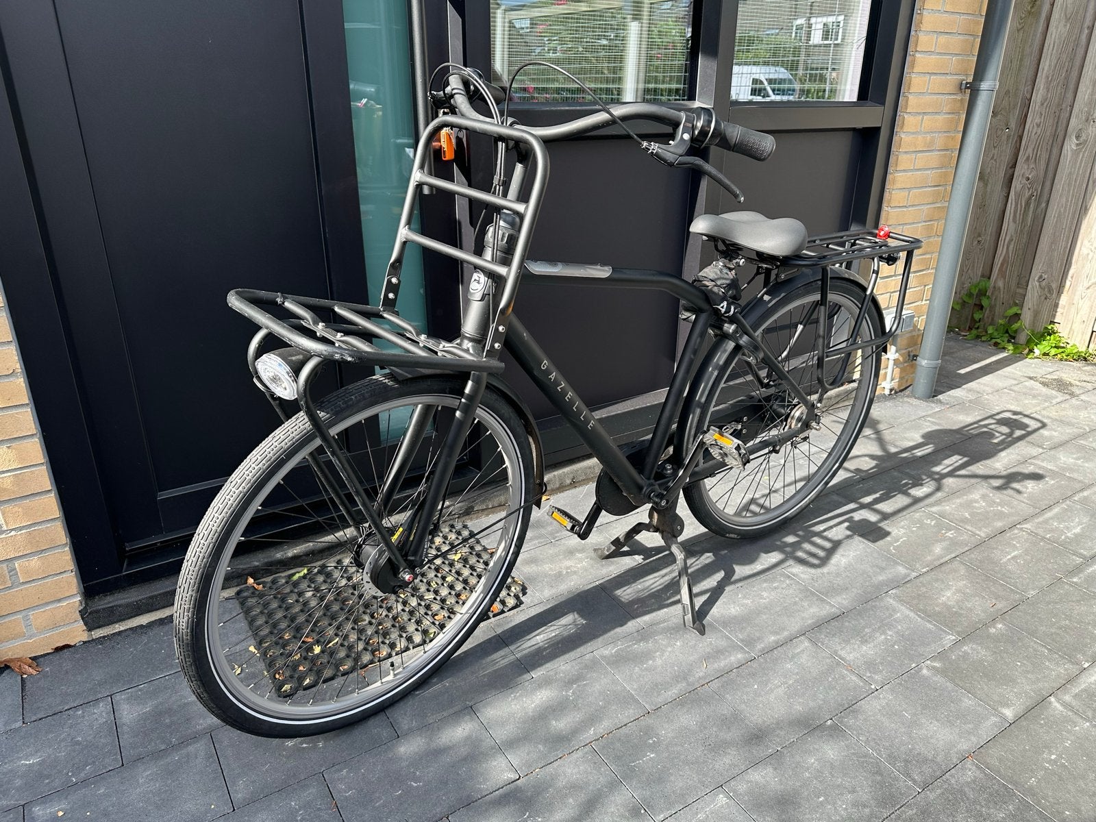 Foto 3 van Gazelle NL zwart Transportfiets - 7 versnellingen - 24 inch