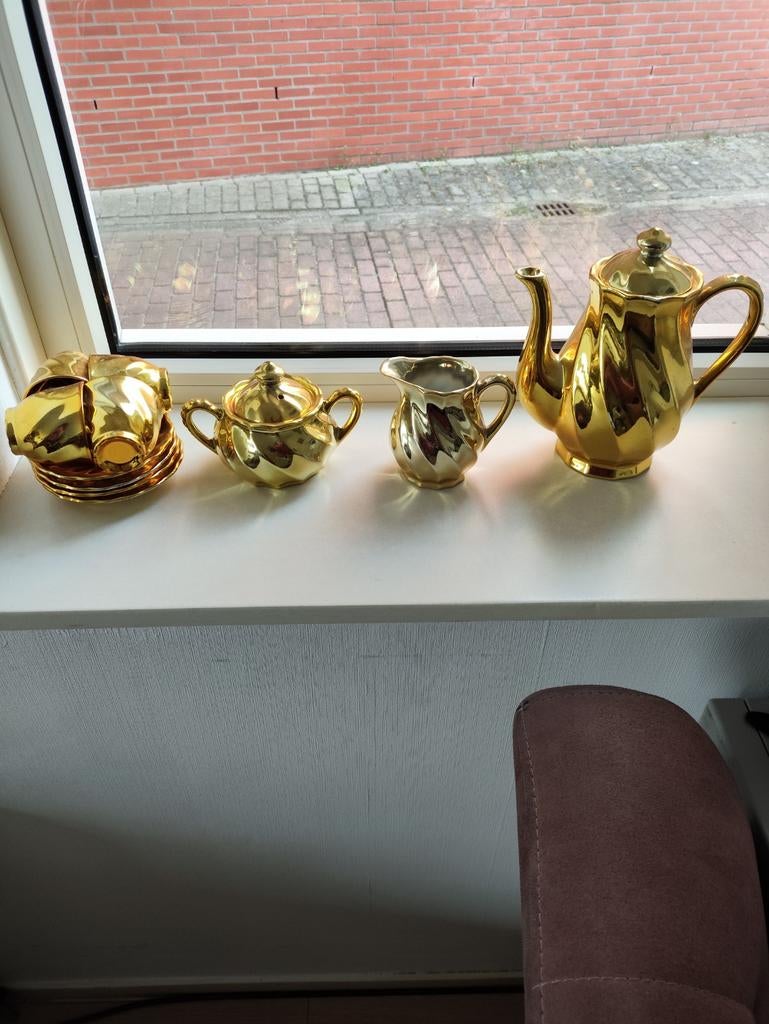 Gouden theeserviesje, compleet zelf ophalen, Antiek en Kunst, Ophalen of Verzenden