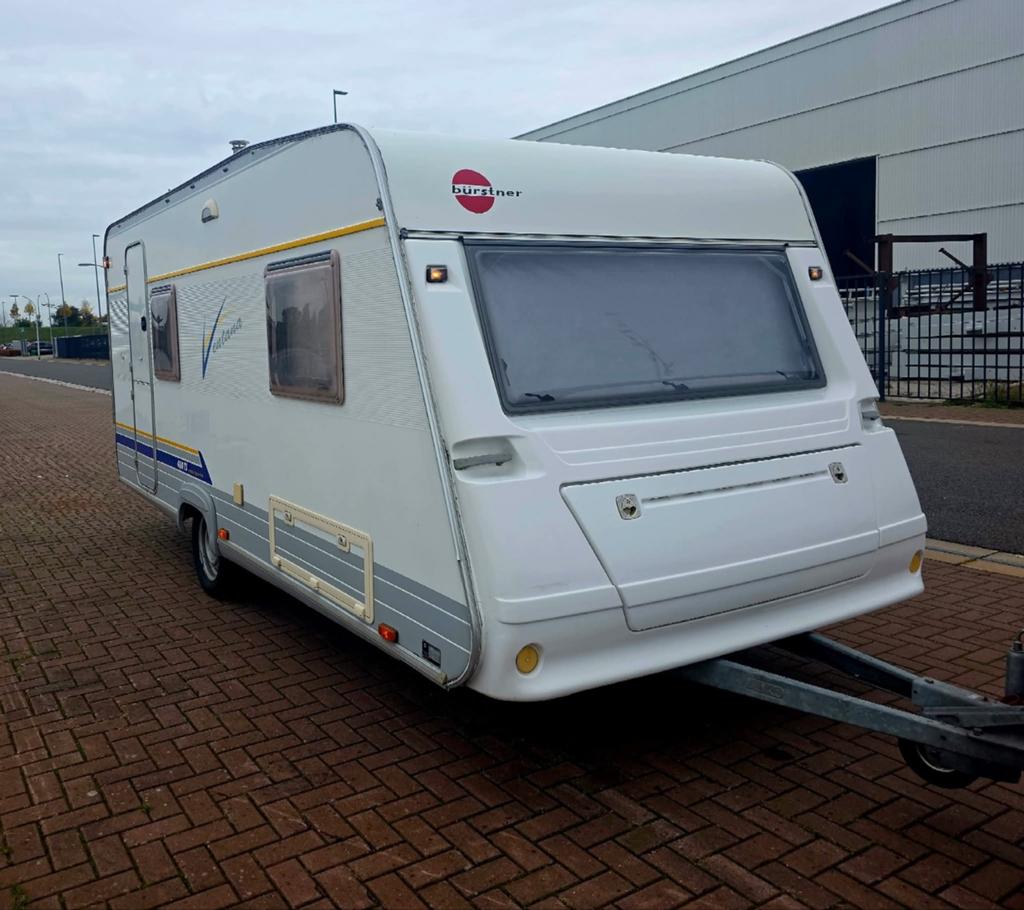 Bürstner Ventana 460 TS Avantgarde – Ruime, frisse caravan., Ringverwarming, Bedrijf, Treinzit, Bürstner