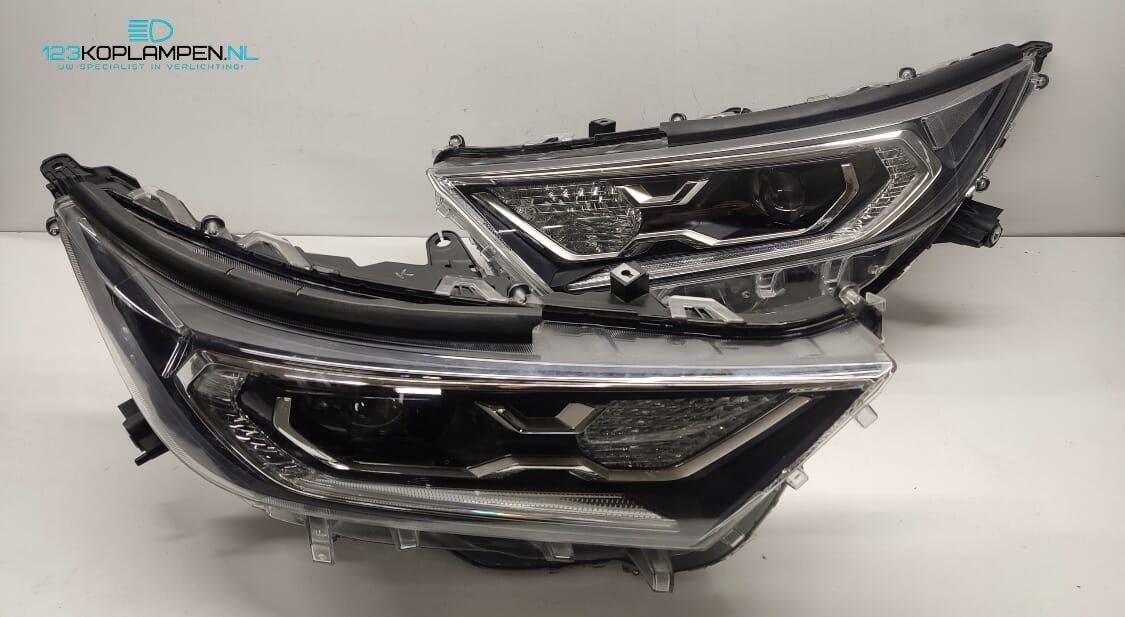 Toyota Rav4 Rav 4 Full Led Koplamp links rechts, Gebruikt, -, -, Ophalen of Verzenden