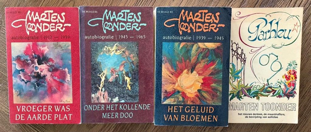 Marten toonder - autobiografie deel 1, 2 en 3 plus Parbleu, Boeken, Eén stripboek, Ophalen of Verzenden, Zo goed als nieuw