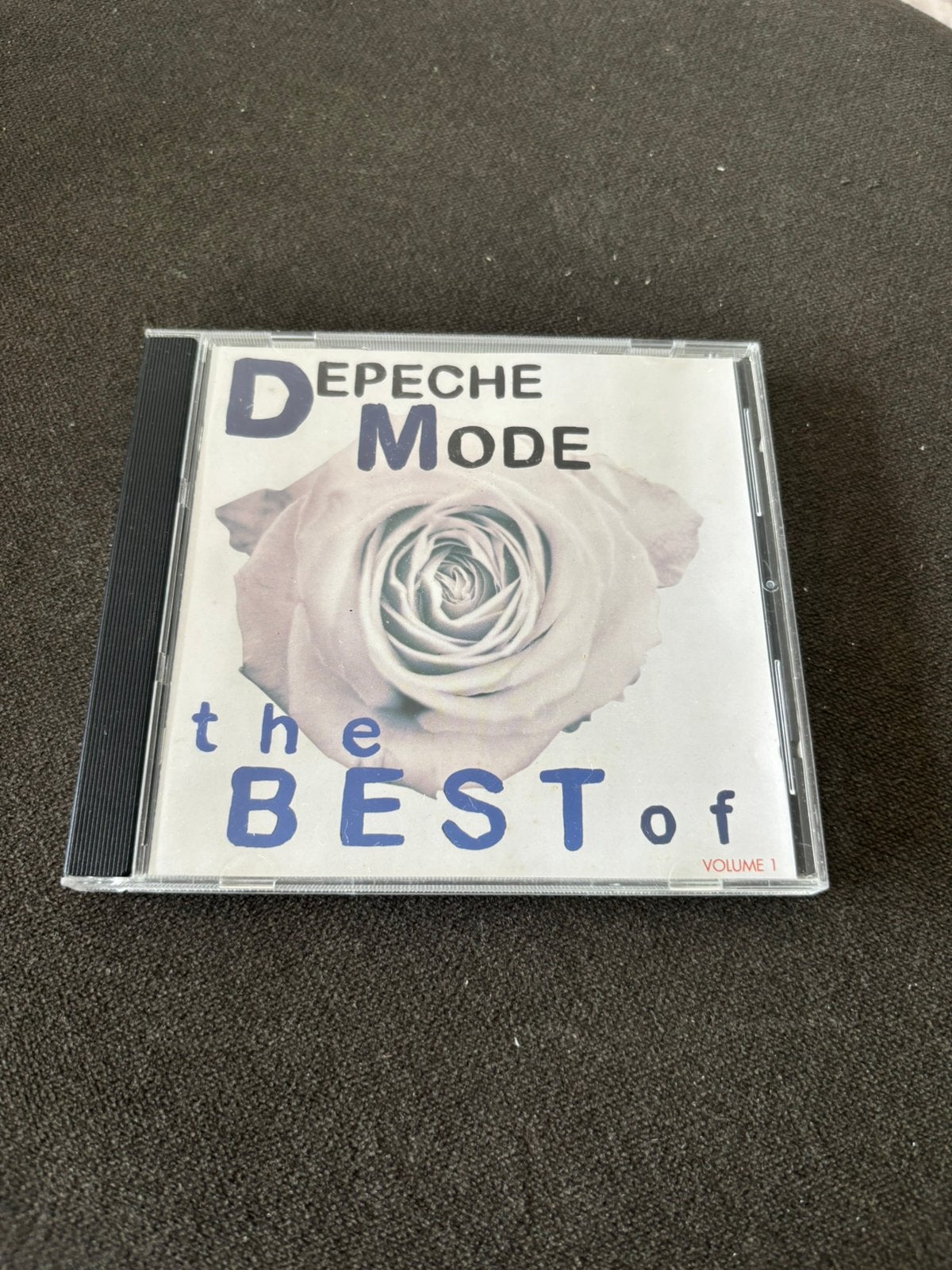 Depeche Mode - The Best Of Depeche Mode Volume 1 CD, Ophalen of Verzenden, Gebruikt, Elektronisch, Verzamelalbum