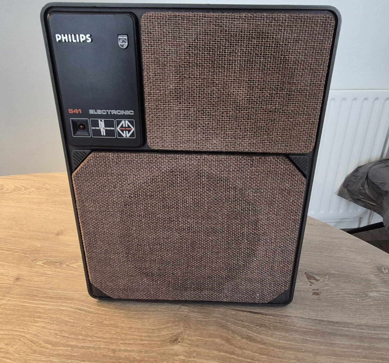 Philips speakers 2 stuks MFB 541, Ophalen