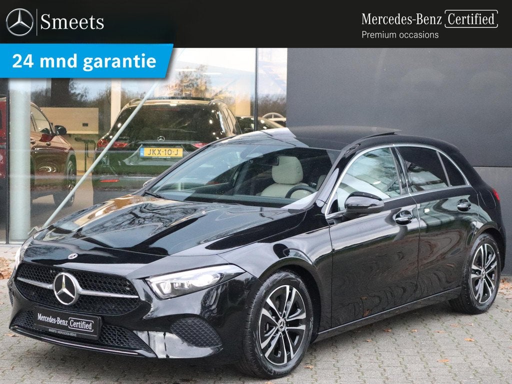 Mercedes-Benz A-klasse 180 Star Edition Luxury Line, Auto's, 136 pk, 4 cilinders, Leder en Stof, Zwart