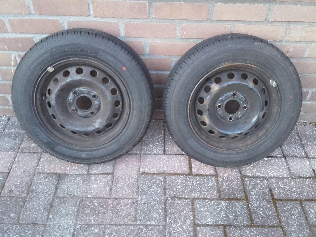 2 spiksplinter nieuwe 13 inch bandjes van een Twingo 1, Ophalen, Nieuw, Renault