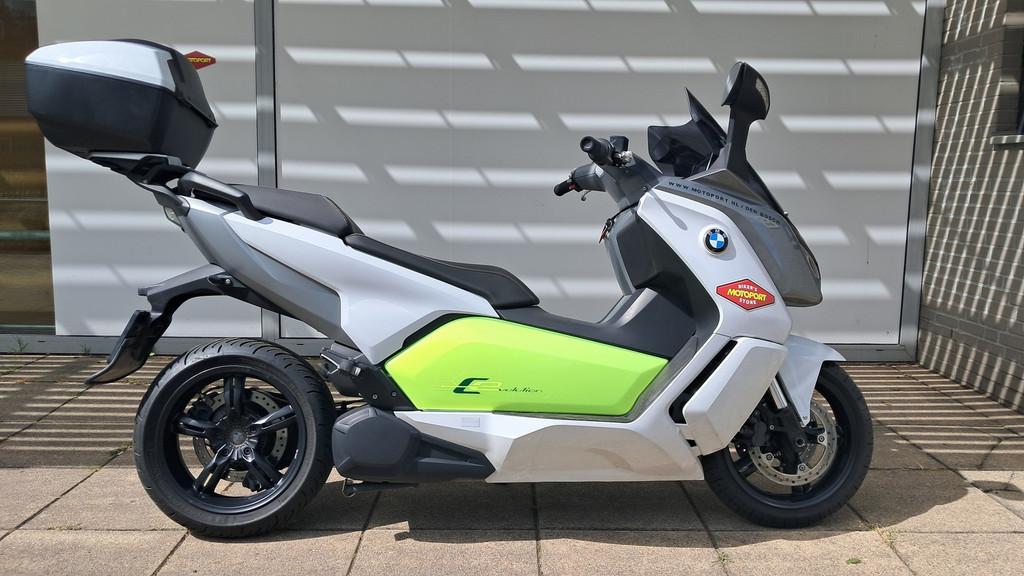 BMW C-Evolution (bj 2014), Motoren, Motoren | BMW, Bedrijf, Einsteinlaan 5
2289 CC  Rijswijk ZH, NL, BMW Nederland BV, Algemeen-motorrad@bmw.nl