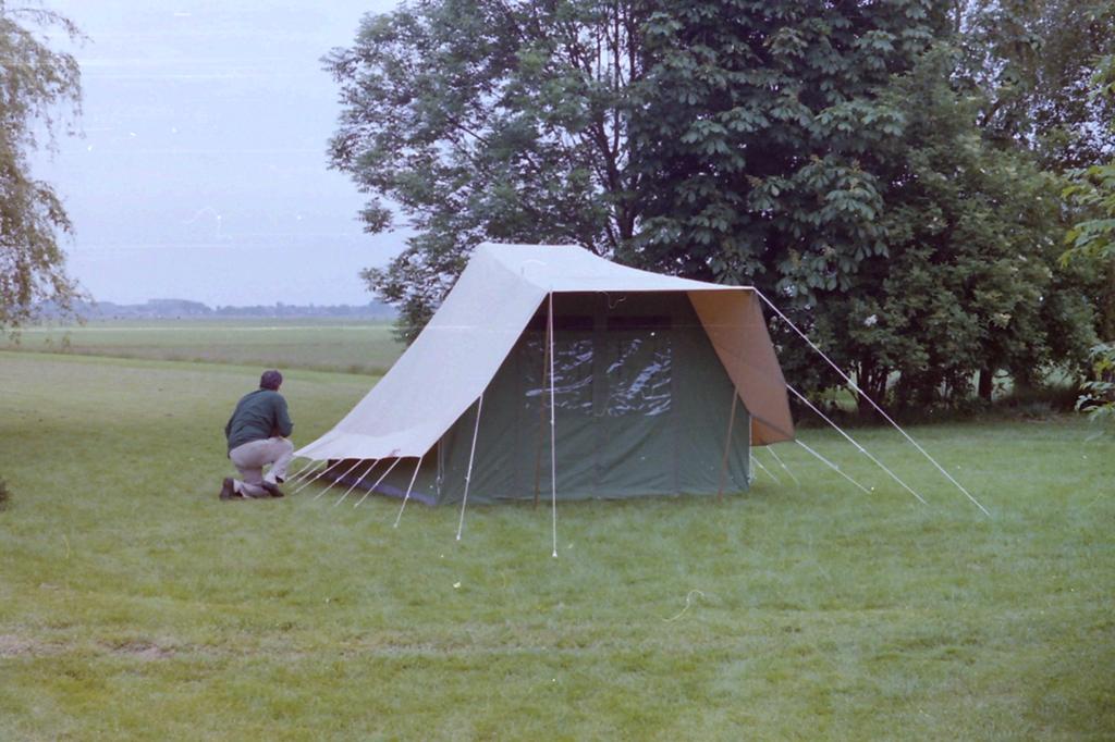 de Waard tent type roerdomp zandkleur, Caravans en Kamperen, Ophalen, Gebruikt