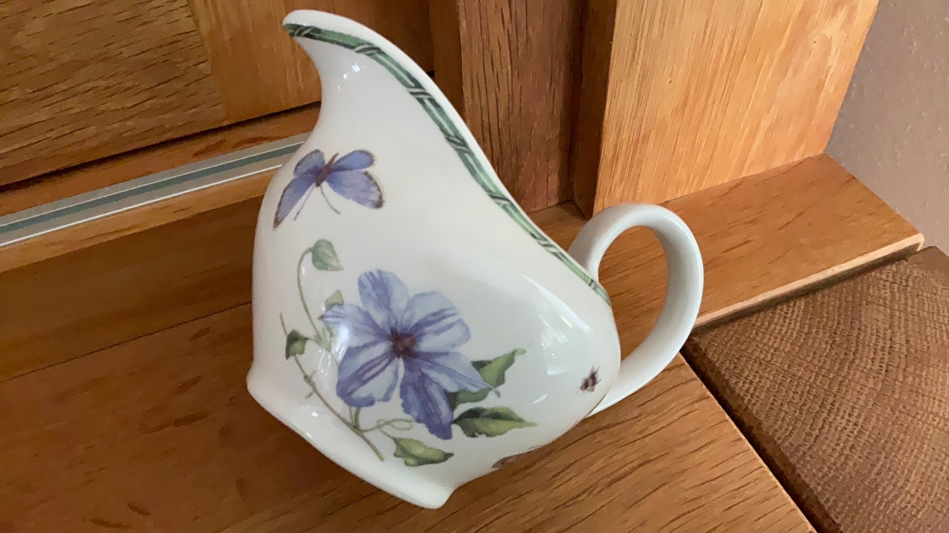 Melkkannetje van Janneke Brinkman Fruit en flowers te koop., Kan, Overige merken, Ophalen of Verzenden, Zo goed als nieuw