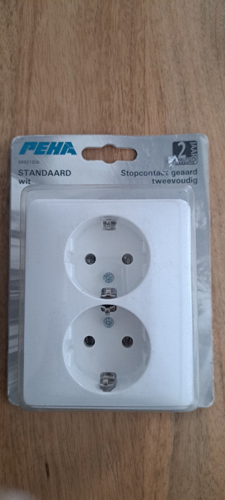 PEHA Standaard Wit Geaard Tweevoudig Stopcontact, Ophalen of Verzenden, Nieuw, Overige merken, Stopcontact