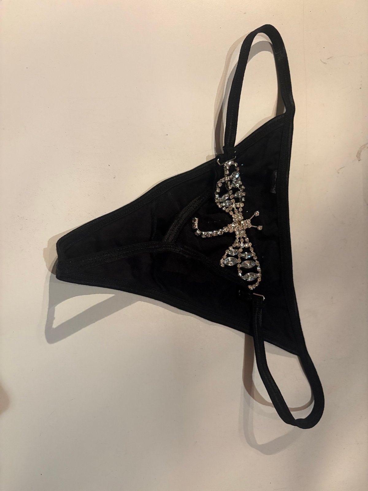 Nieuwe Sapph String Zwart met Vlinder Steentjes Maat M, Kleding | Dames, Ondergoed en Lingerie, Verzenden, Zwart, String
