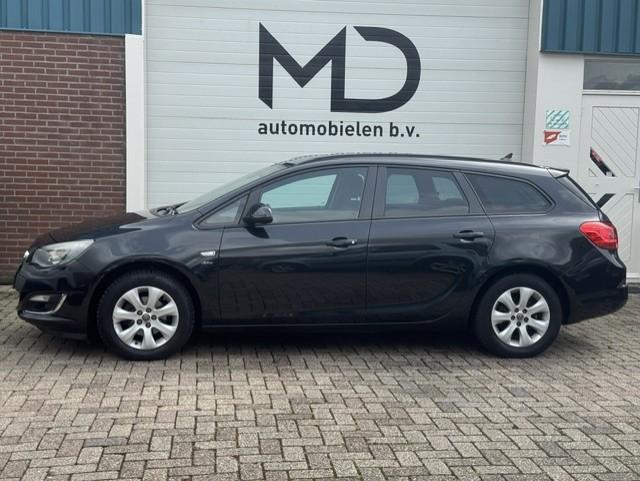 Opel Astra Sports Tourer 1.4 Turbo Sport - Trekhaak-Navi-LED, Voorwielaandrijving, Euro 5, Stof, Gebruikt
