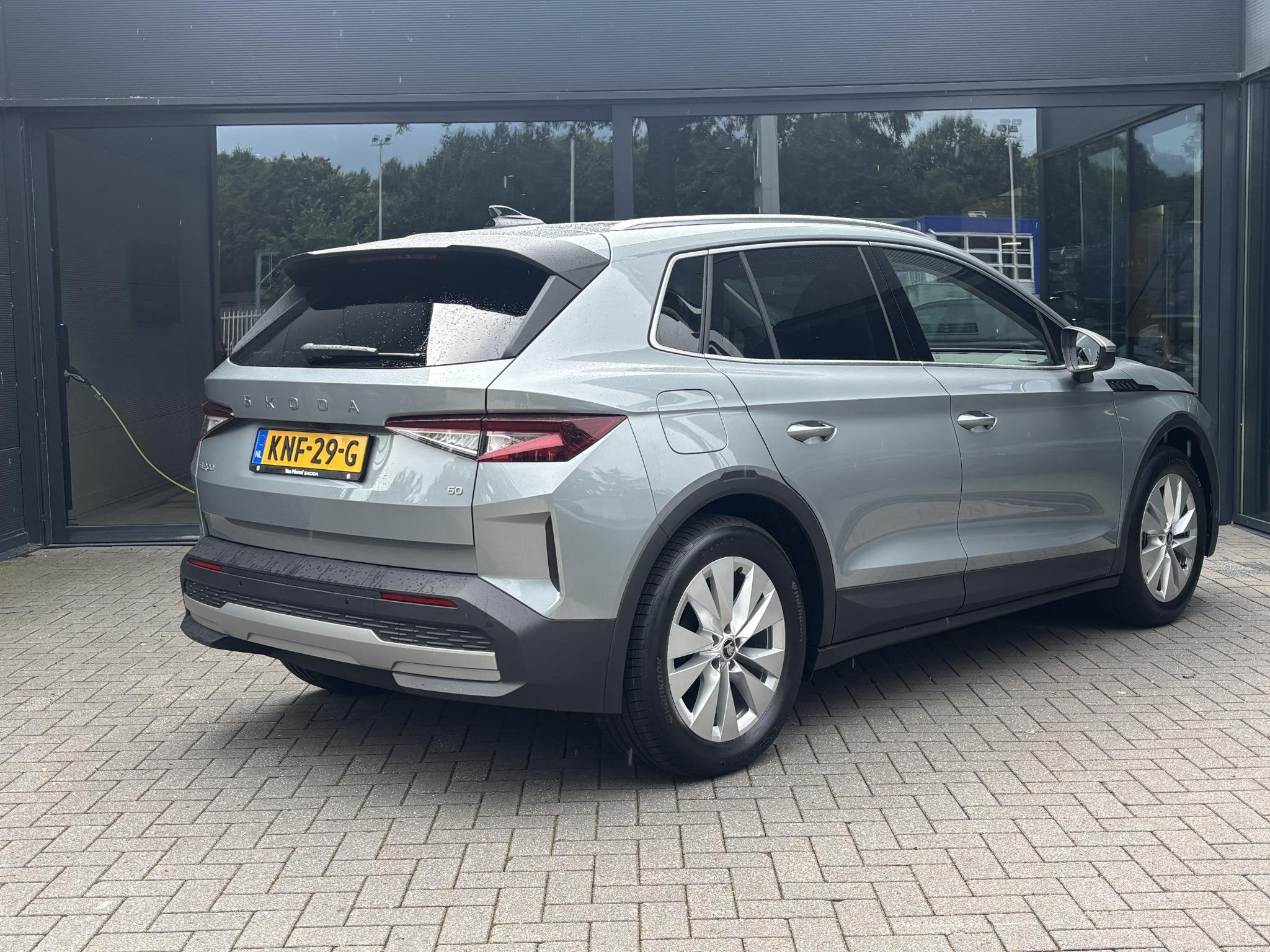 Skoda Elroq 60 Business Edition 190 PK | Automaat | LED Kopl, Auto's, Automaat, 12 maanden, Zwart, 190 pk