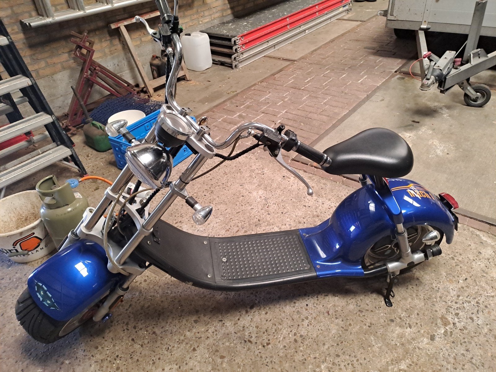 Mooie elektrische scooter exclusief model. Inclusief helm. v, Ophalen of Verzenden, Overige typen, Overige merken