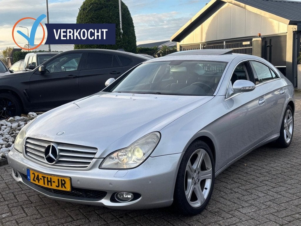 Mercedes-Benz CLS-Klasse CLS500 V8 Benzine Grijs 2005 Schuif, Auto's, Automaat, Gebruikt, 8 cilinders, 4 stoelen