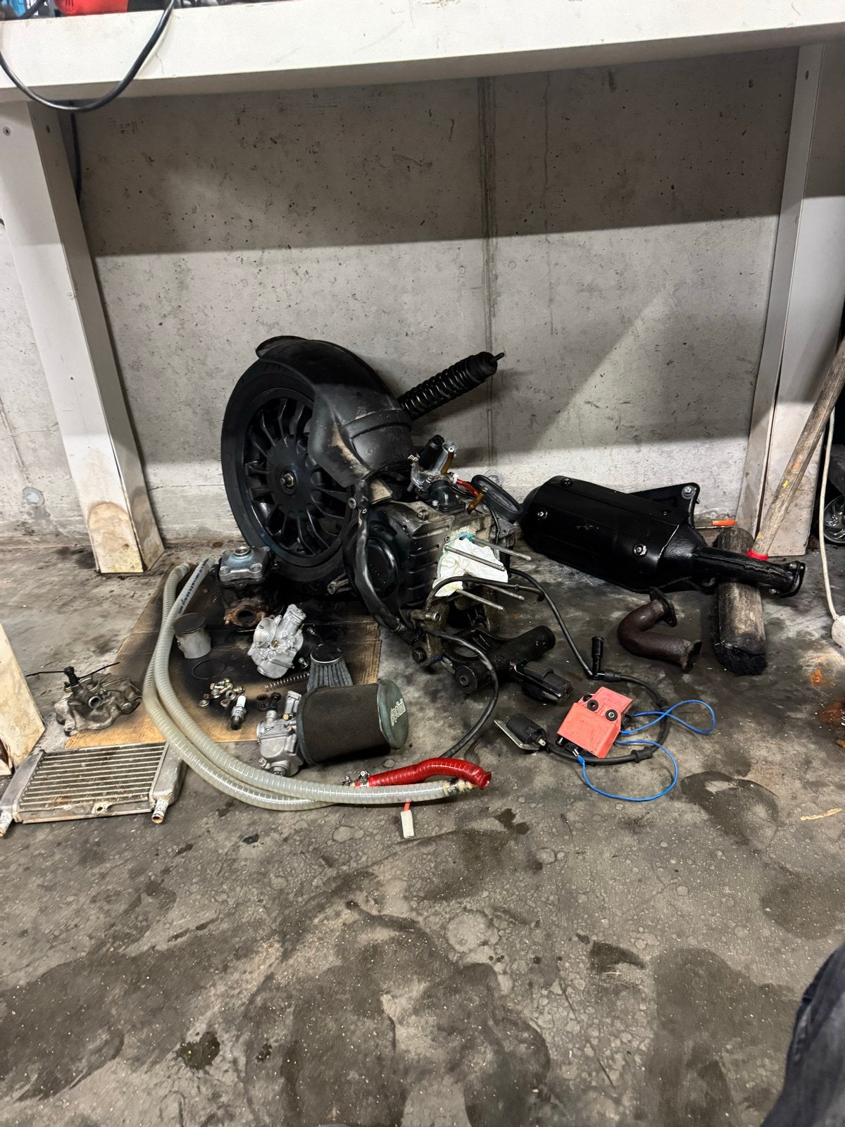 125cc hexagon blok, Ophalen