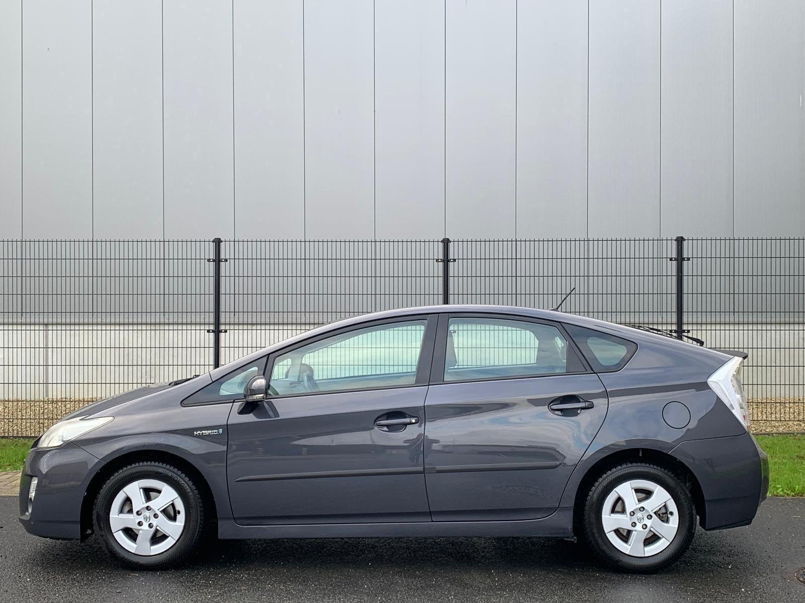 Toyota Prius 1.8 Comfort | NAVI | CLIMATE | GOED ONDERHOUDEN, Auto's, 136 pk, Gebruikt, Origineel Nederlands, Bedrijf