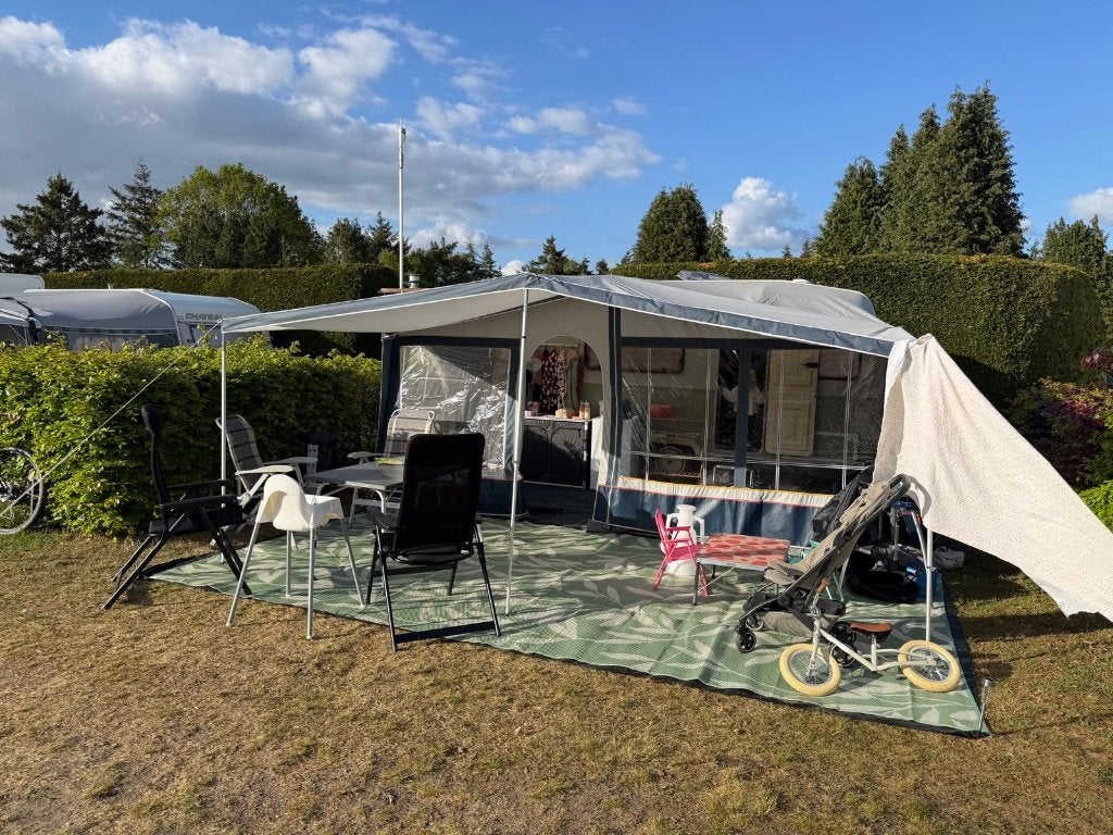 Sterckeman Fjord 470 PE (1998) – Gezinscaravan met stapelbed, Luifel, Sterckeman, Vast bed, Treinzit