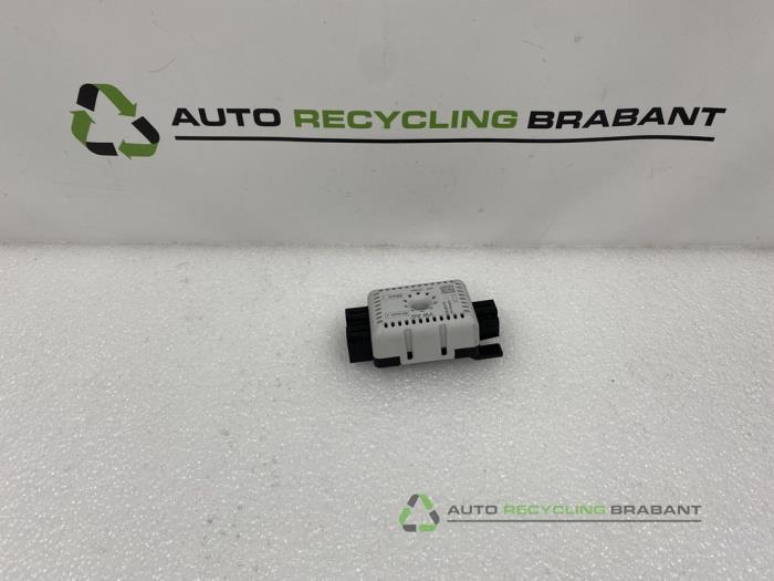 Antenne Versterker van een Volkswagen Golf, Auto-onderdelen, Gebruikt, -, -, Ophalen of Verzenden