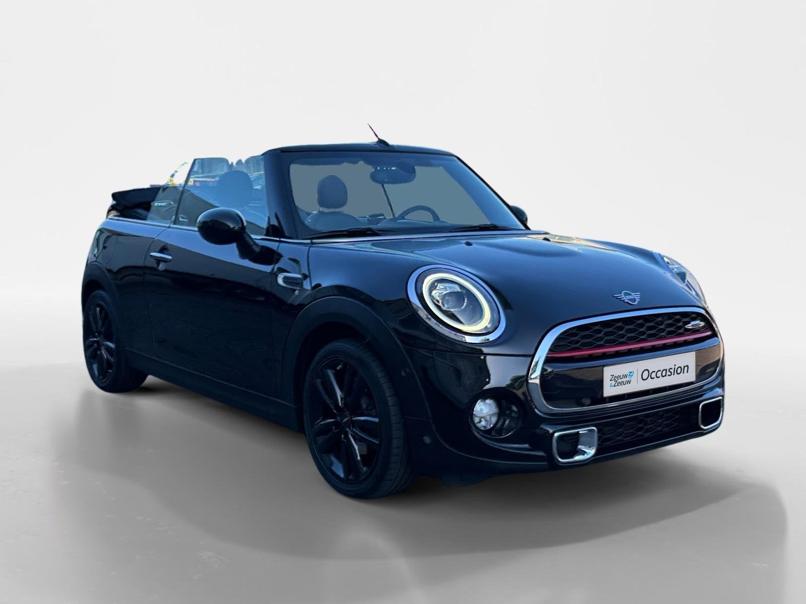 MINI Cabrio 1.5 Cooper Chili | NL-Auto | JCW Pakket | Camera, Voorwielaandrijving, 12 maanden, 136 pk, Gebruikt