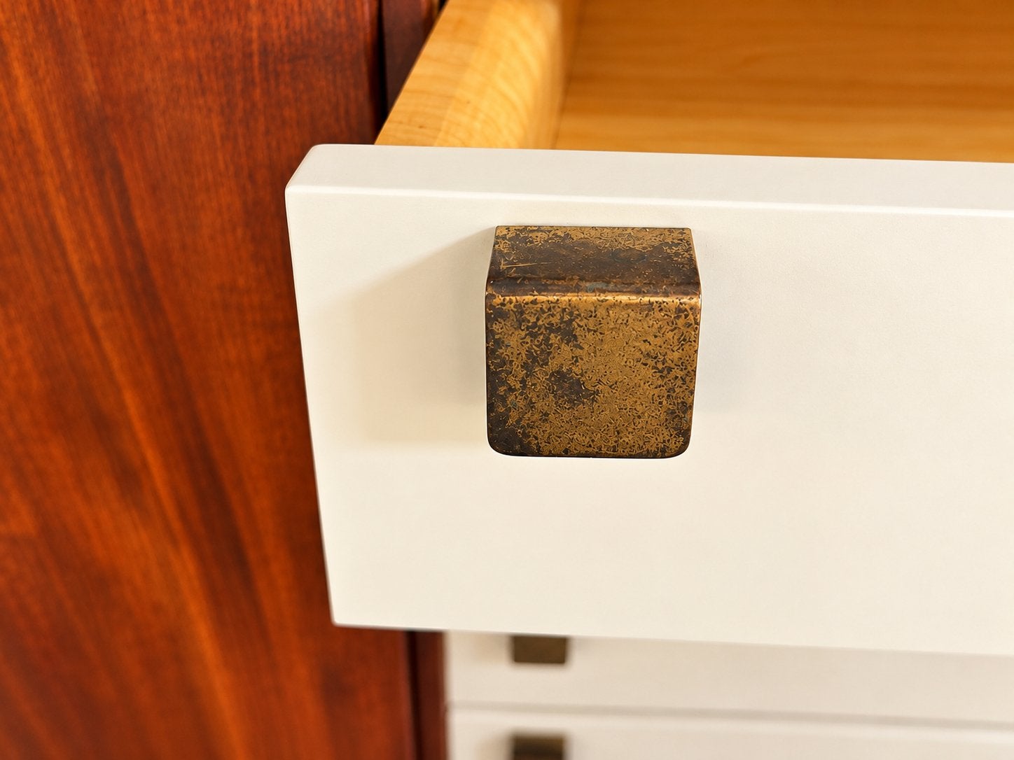Foto 5 van Vintage kastje / dressoir – jaren 60/70