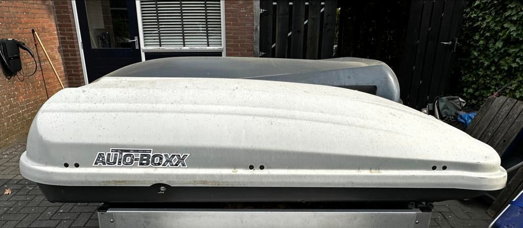 GRATIS Auto-Boxx dakkoffer 430L  (met scheurtje in deksel), Ophalen, Gebruikt