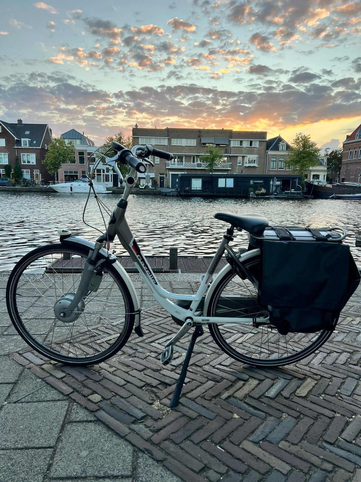 Gazelle elektrische fiets met 7 versnellingen en fietstassen, Gebruikt, Ophalen of Verzenden, 51 tot 55 cm, 50 km per accu of meer