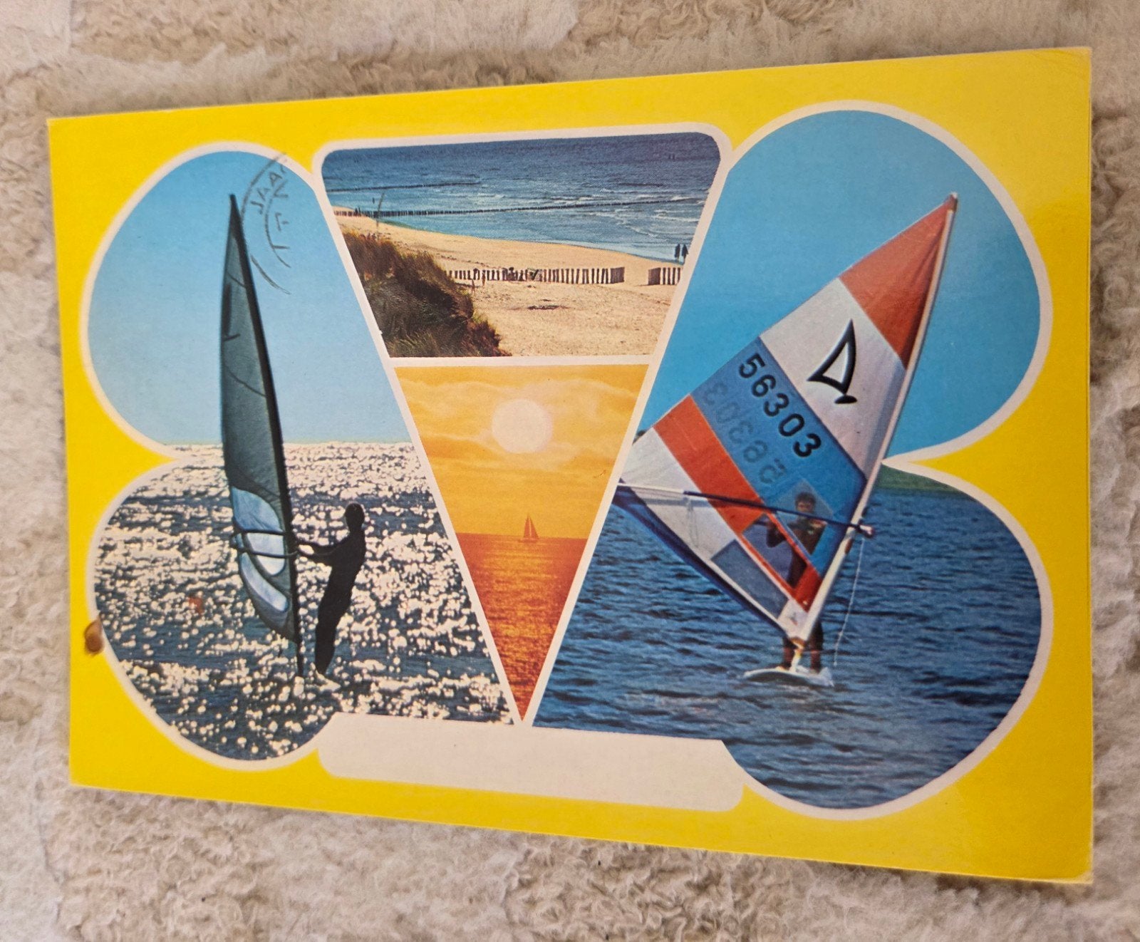 Vintage Ansichtkaart Windsurfen Strand Zonsondergang, Verzamelen, Verzenden, 1980 tot heden, Gelopen, Sport en Spel