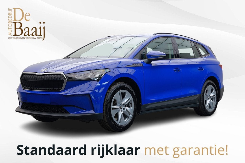 Skoda Enyaq 50 Loft | 19" Lichtmetaal | Camera | Inklapbare, Automaat, Zwart, Met garantie (alle), Blauw