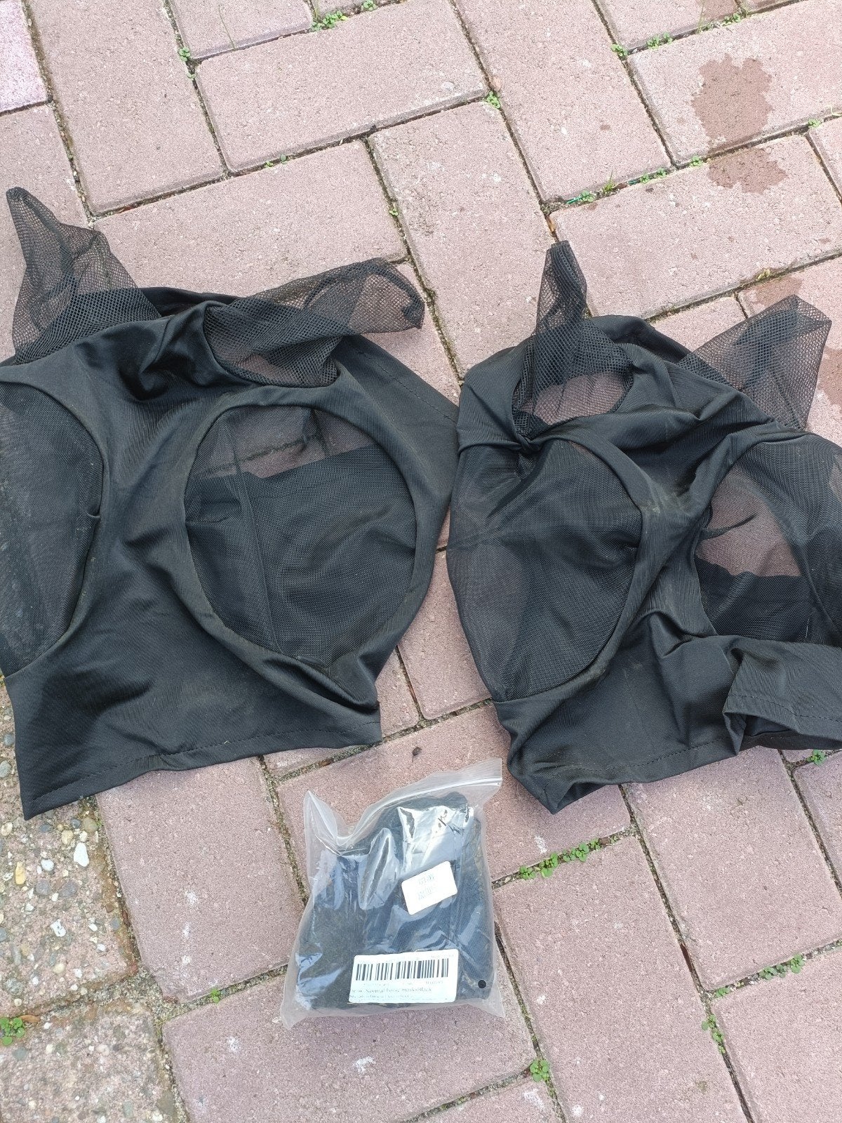 drie nieuwe kleine vliegenmaskers teab, Dieren en Toebehoren, Ophalen