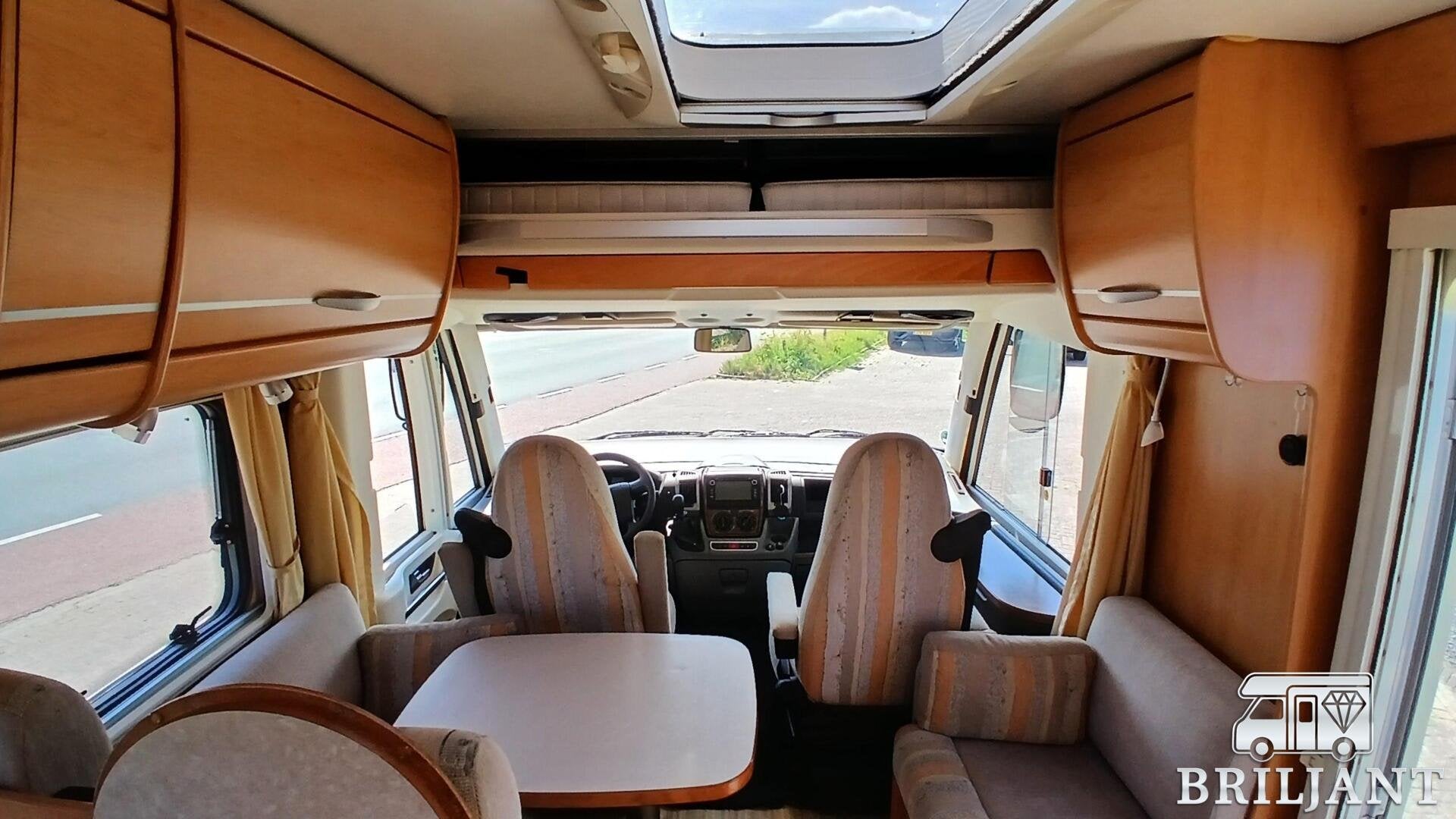 Foto 10 van Fiat HYMER B-664.. 2007 model C1