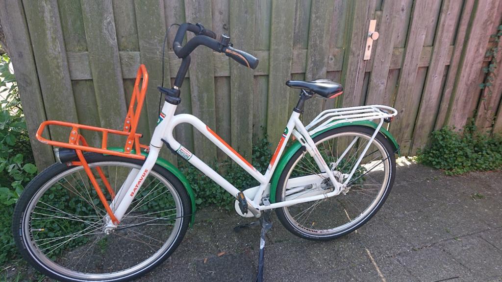 Zgan Postcode Loterij fiets 3 versnellingen 28 inch wielen, Versnellingen, 56 cm of meer, Zo goed als nieuw, Ophalen